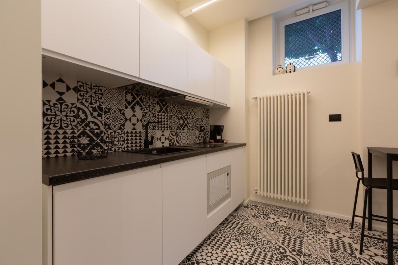 Pay60 -Crescenzago- Luxury Yellow House Milan Extérieur photo